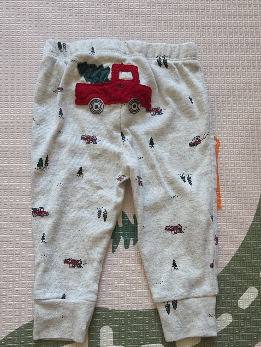 💙 6M Cream Pants with Red Truck Applique